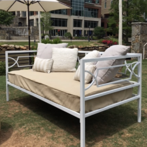 White Day Bed
