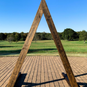 Triangle Arch - 9'H x 7'W