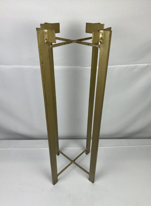 8' x 31.5" Ida Stand for Cube Vase