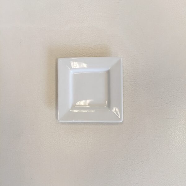 White Square Tapa Plate- 5/pack