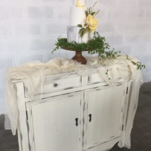Whitewash Buffet